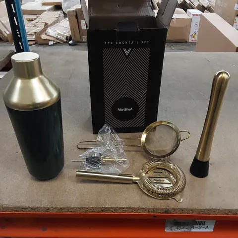 BOXED BAR TOOL SET