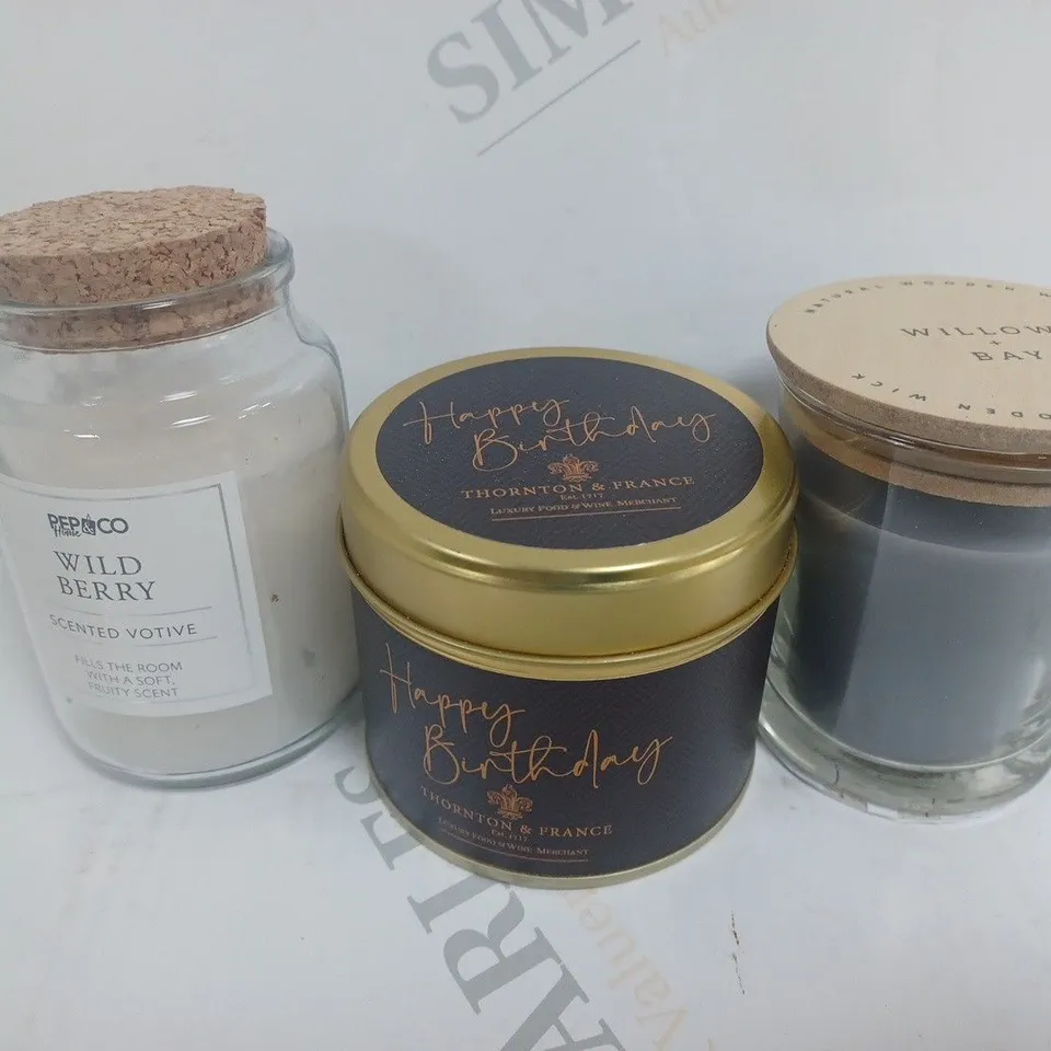 BOX OF 3 ASSORTED SCENTED CANDLES
