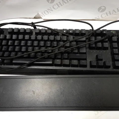 RAZER BLACKWIDOW V3 - PREMIUM MECHANICAL GAMING KEYBOARD