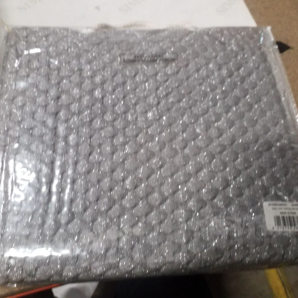 BRAND NEW SEALED KNIT THROW COLOUR GUNMETAL 