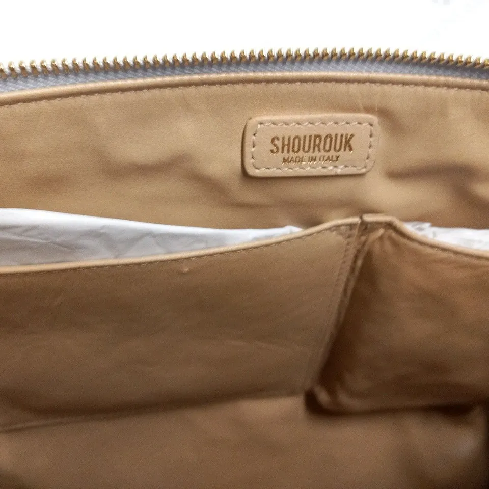 SHOUROCK SILVER RAINBOW CLUTCH BAG
