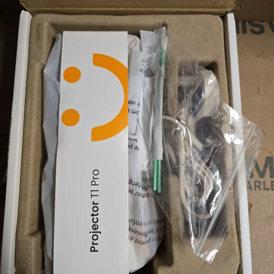 BOXED YABER PROJECTOR T1 PRO
