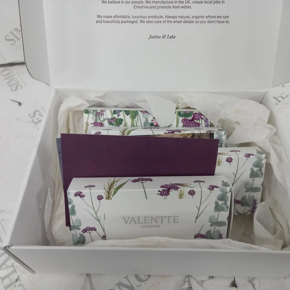 VALENTTE LONDON ORGANIC SOAP SET 