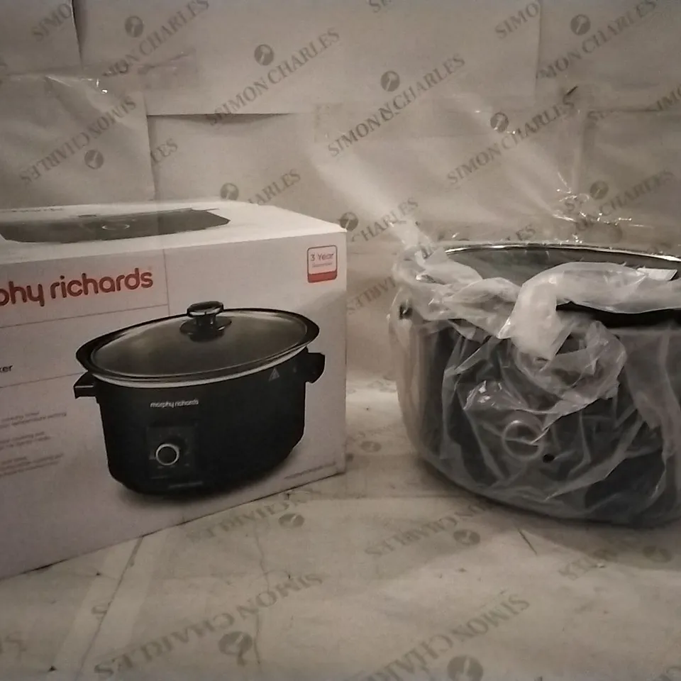 BOXED MORPHY RICHARDS 6.5L SLOW COOKER 