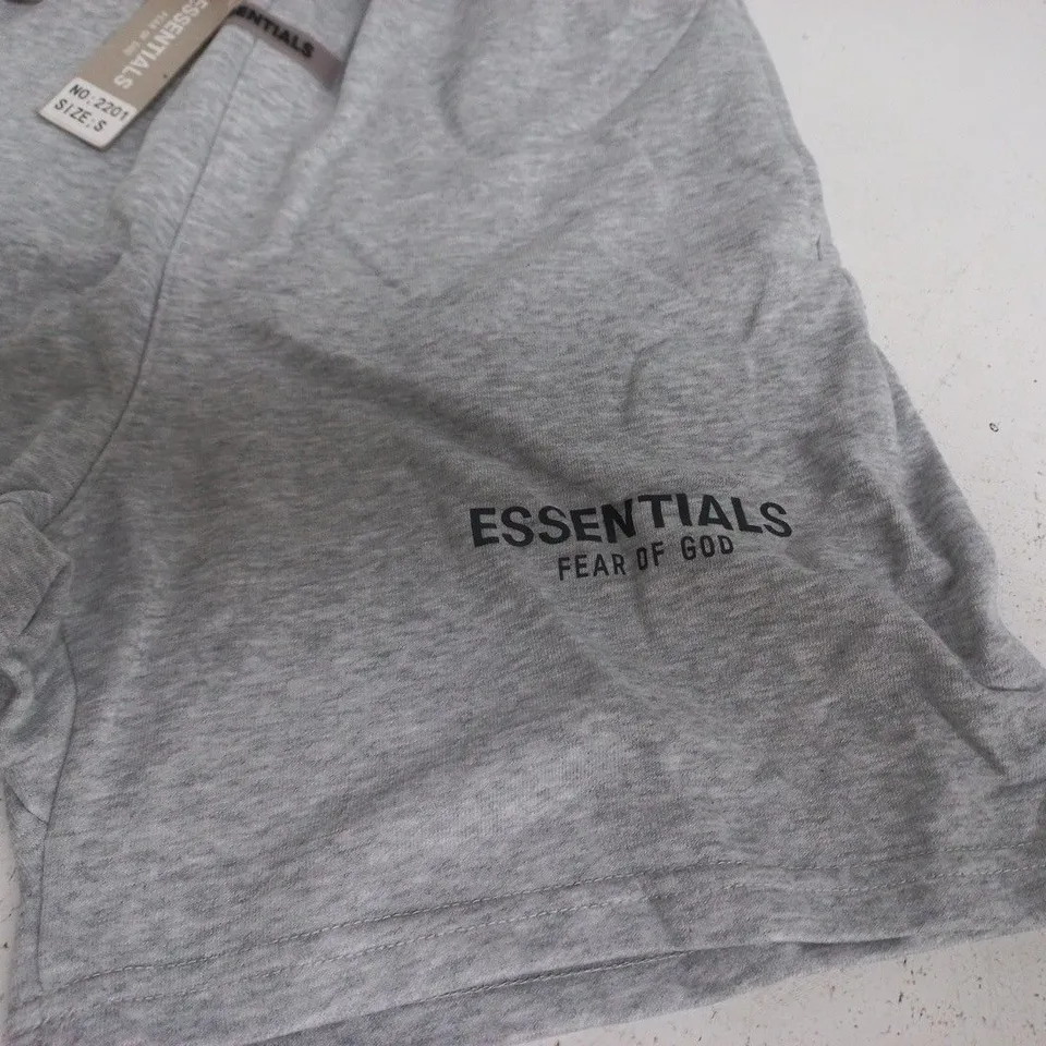 FEAR OF GOD ESSENTIALS GREY SWEAT SHORTS – UK SIZE S