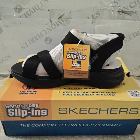 SKECHERS HANDS FREE SLIP-INS SANDALS β UK 4 (EU 37) β BOXED