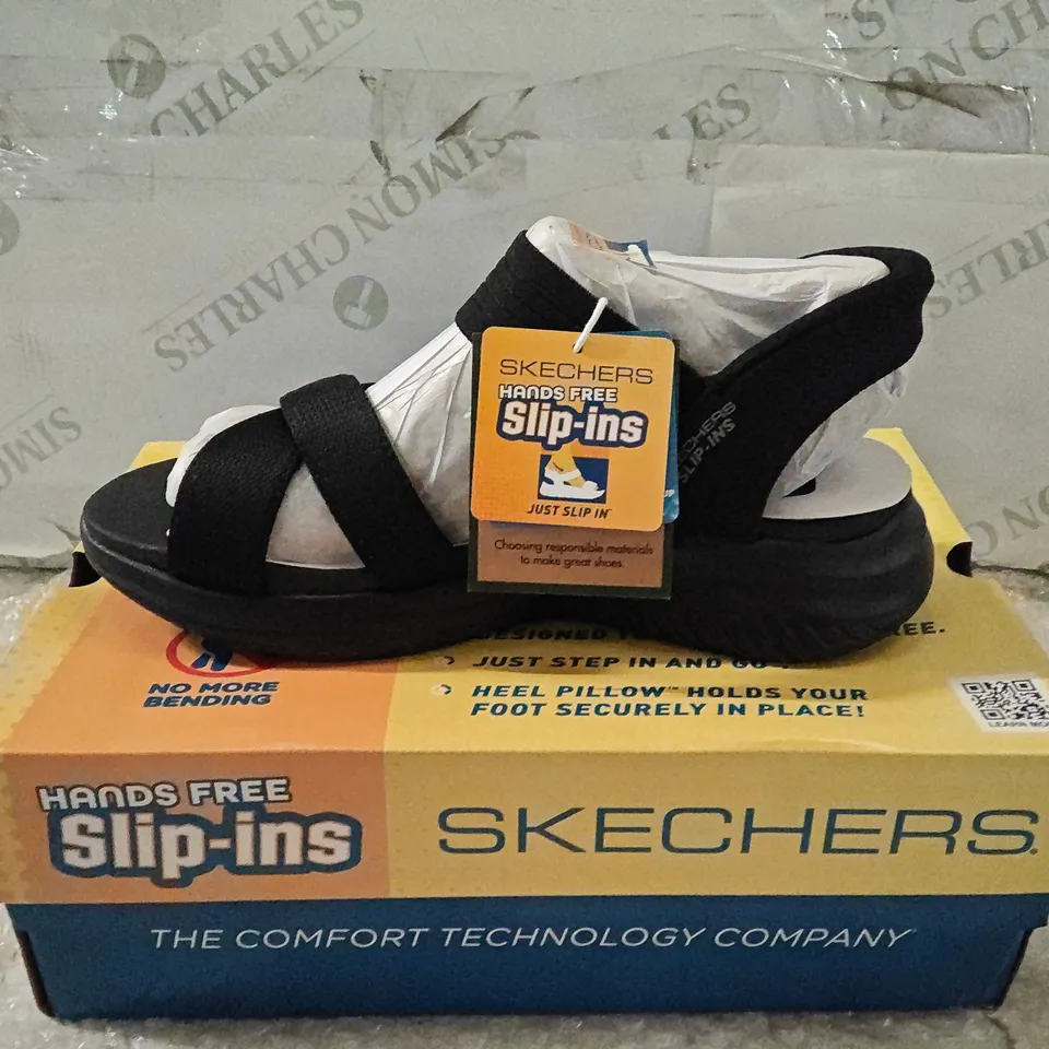 SKECHERS HANDS FREE SLIP-INS SANDALS – UK 4 (EU 37) – BOXED