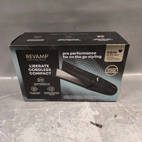 BOXED REVAMP LIBERATE CORDLESS CERAMIC COMPACT STRAIGHTENER ST-1700X-EU2