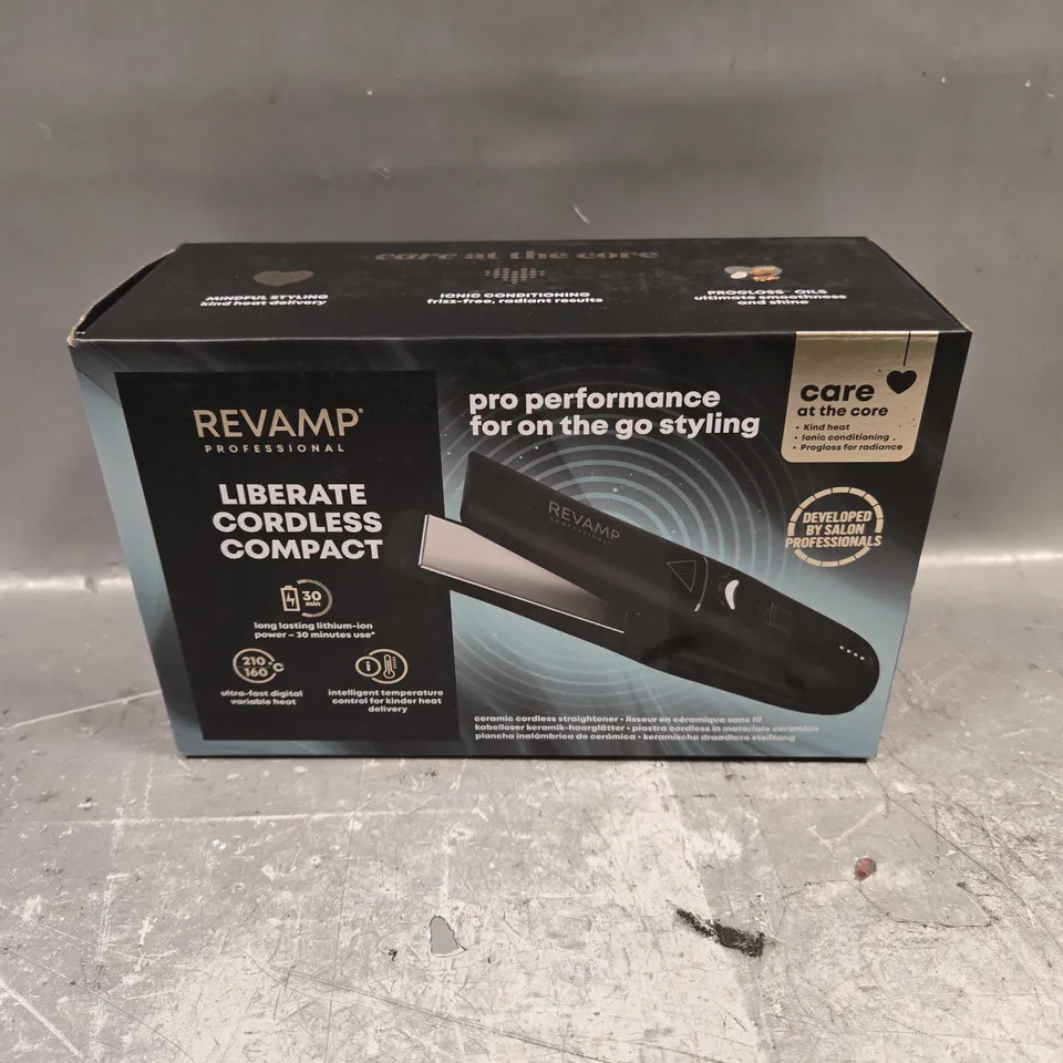 BOXED REVAMP LIBERATE CORDLESS CERAMIC COMPACT STRAIGHTENER ST-1700X-EU2