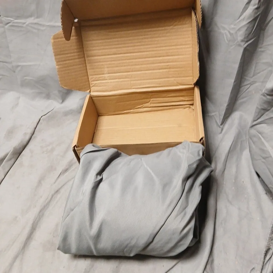 AMAZON BASICS MICROFIBER FITTED SHEET – DARK GREY, KING SIZE (150 X 200 CM)