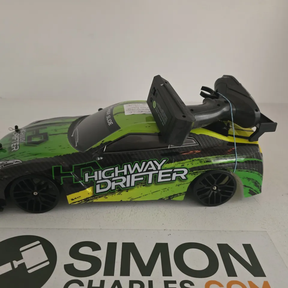 REMOTE CONTROL CAR – HIGHWAY DRIFTER (GREEN/BLACK)