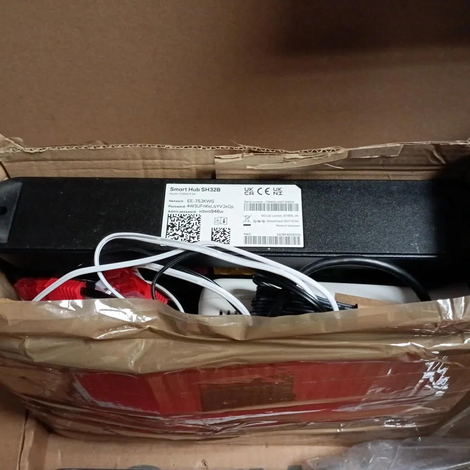 LOT OF 9 ASSORTED ELECTRICAL ITEMS TO INCLUDE COFFEE MACHINE, WEIGHING SCALES AND HOME NETWORKING HUB