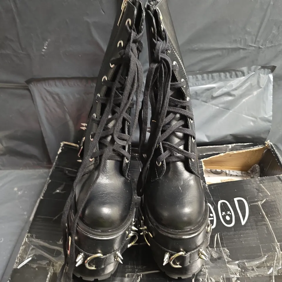 CURRENT MOOD BLACK LEATHER PLATFORM BOOTS WITH SPIKES, LACE-UP, SIDE ZIPPER – UK 6 (US 8)