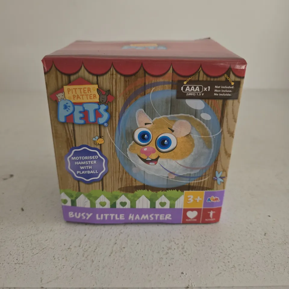 PITTER PATTER PETS BUSY LITTLE HAMSTER – BOXED MOTORISED TOY (3+)