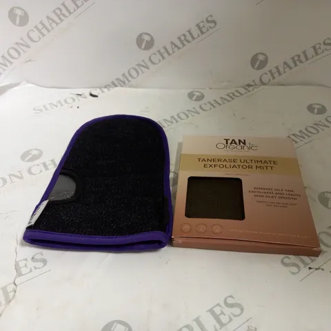 BOX OF ASSORTED EXFOLIATOR MITTS AND TANNING GLOVES