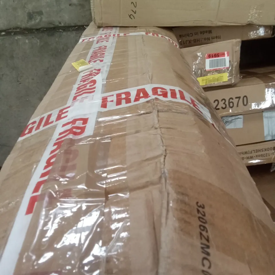 BOXED ADEM FLOATING SHELF - GLOSS WHITE 