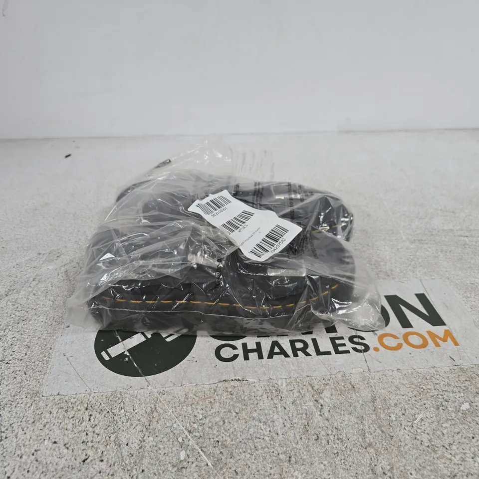 DR MARTENS SANDALS BLACK SUEDE UK 6 UNBOXED