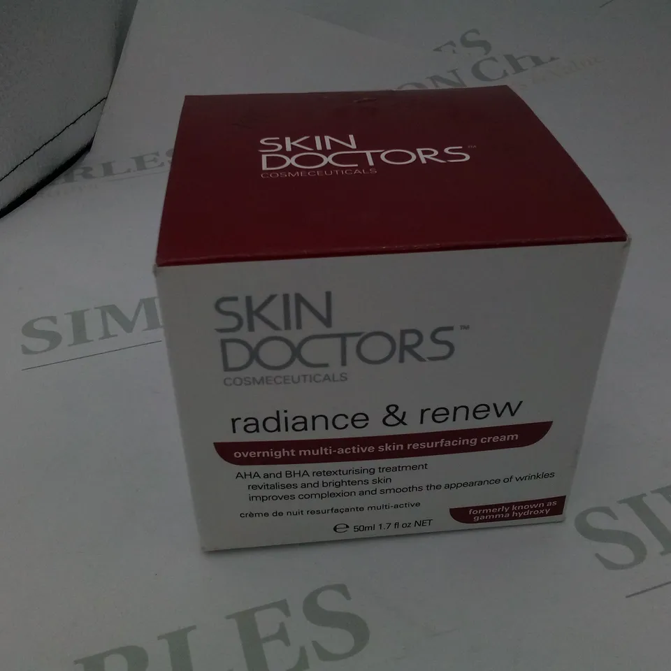 BOXED SKIN DOCTORS RADIANCE + RENEW SKIN CREAM 50ML