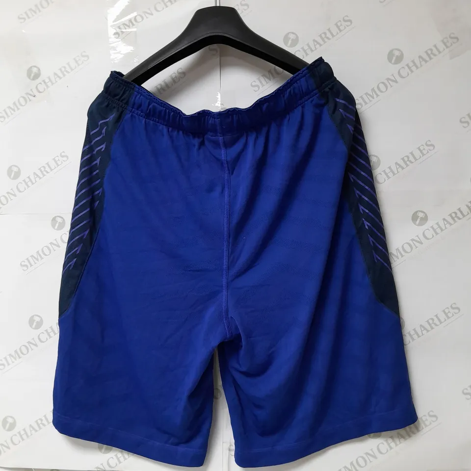 UNDER ARMOUR MENS LOOSE SPORTS SHORTS IN BRIGHT BLUE SIZE L