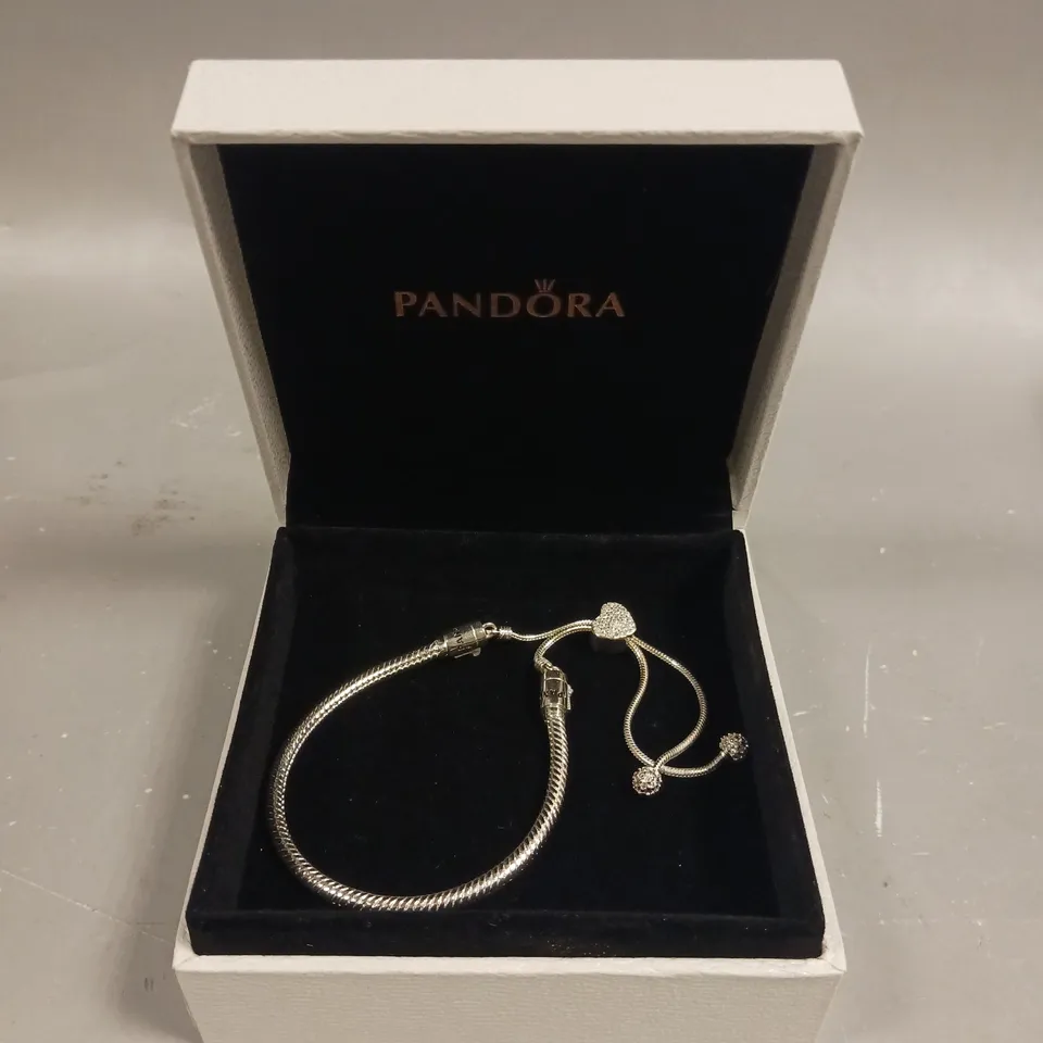 PANDORA HEART SNAKE CHAIN BRACELET 