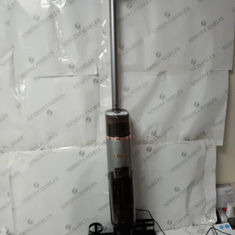 OUTLET BOXED SHARK HYDROVAC WET & DRY CORDLESS 3-IN-1 HARD FLOOR CLEANING SYSTEM