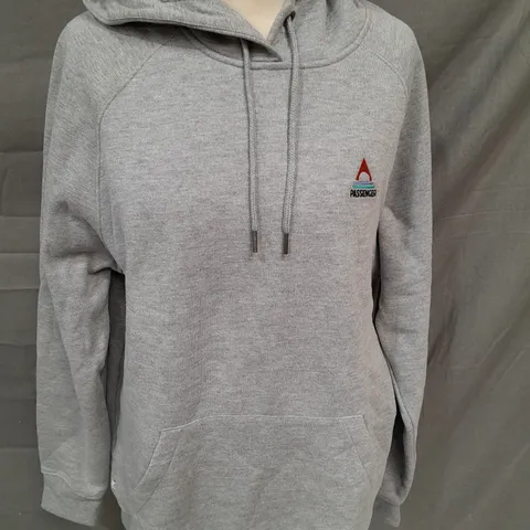 PASSENGER VITA HOODIE IN GREY MARL - M