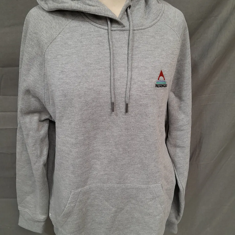 PASSENGER VITA HOODIE IN GREY MARL - M