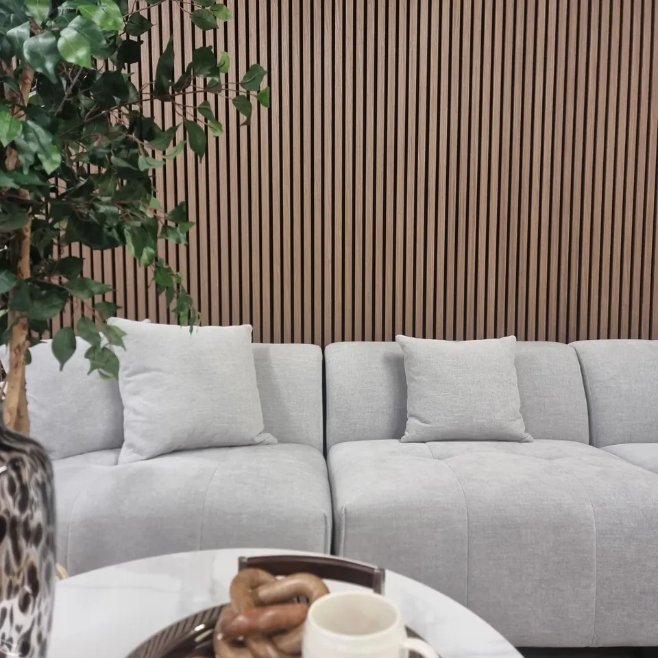 BRAND NEW BOXED ALUXO ACOUSTIC SLAT WOOD WALL PANELLING 4 PIECES OF 600 X 22 X 2400MM WALNUT RRP £150