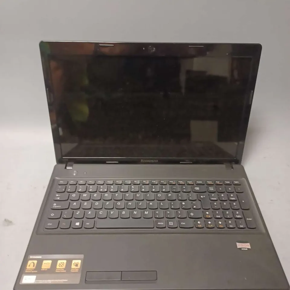 LENOVO LENOVO G585 2181 - 15.6" - E1-1200 - WINDOWS 8 - 4 GB RAM - 1 TB HDD