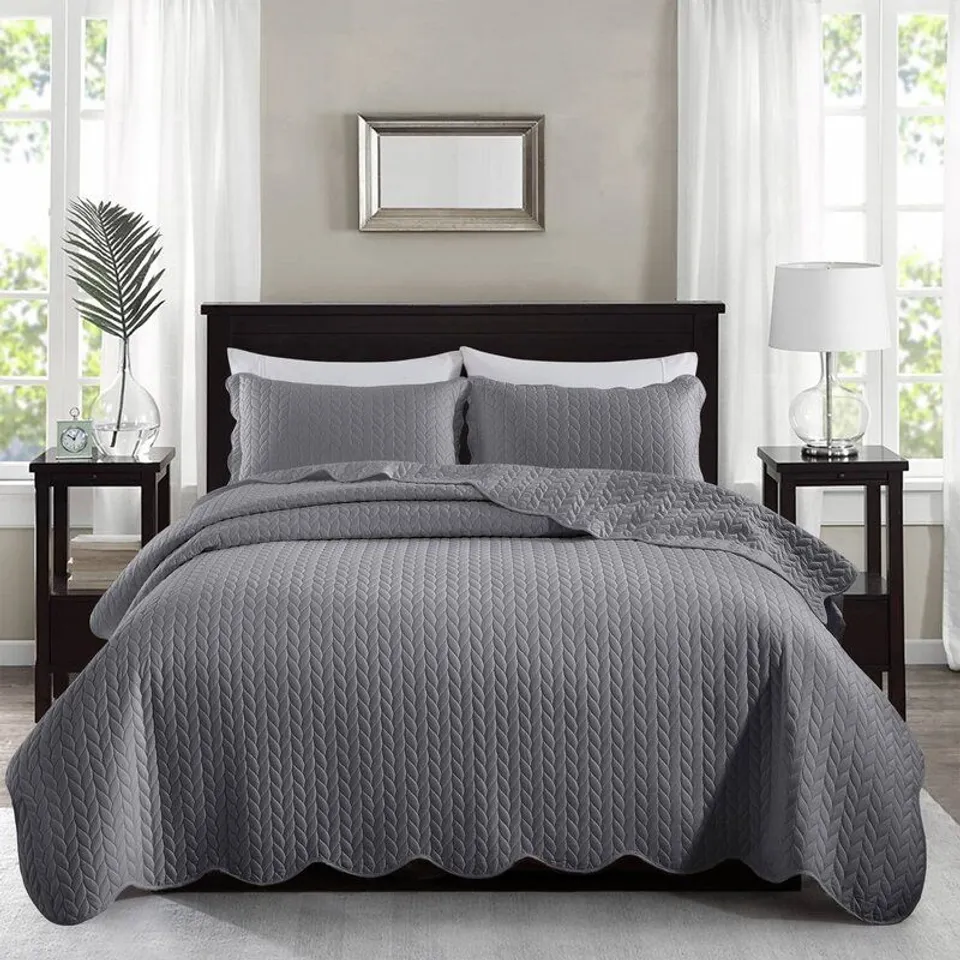BOONE EMBOSSED BEDSPREAD - GREY FINISH 