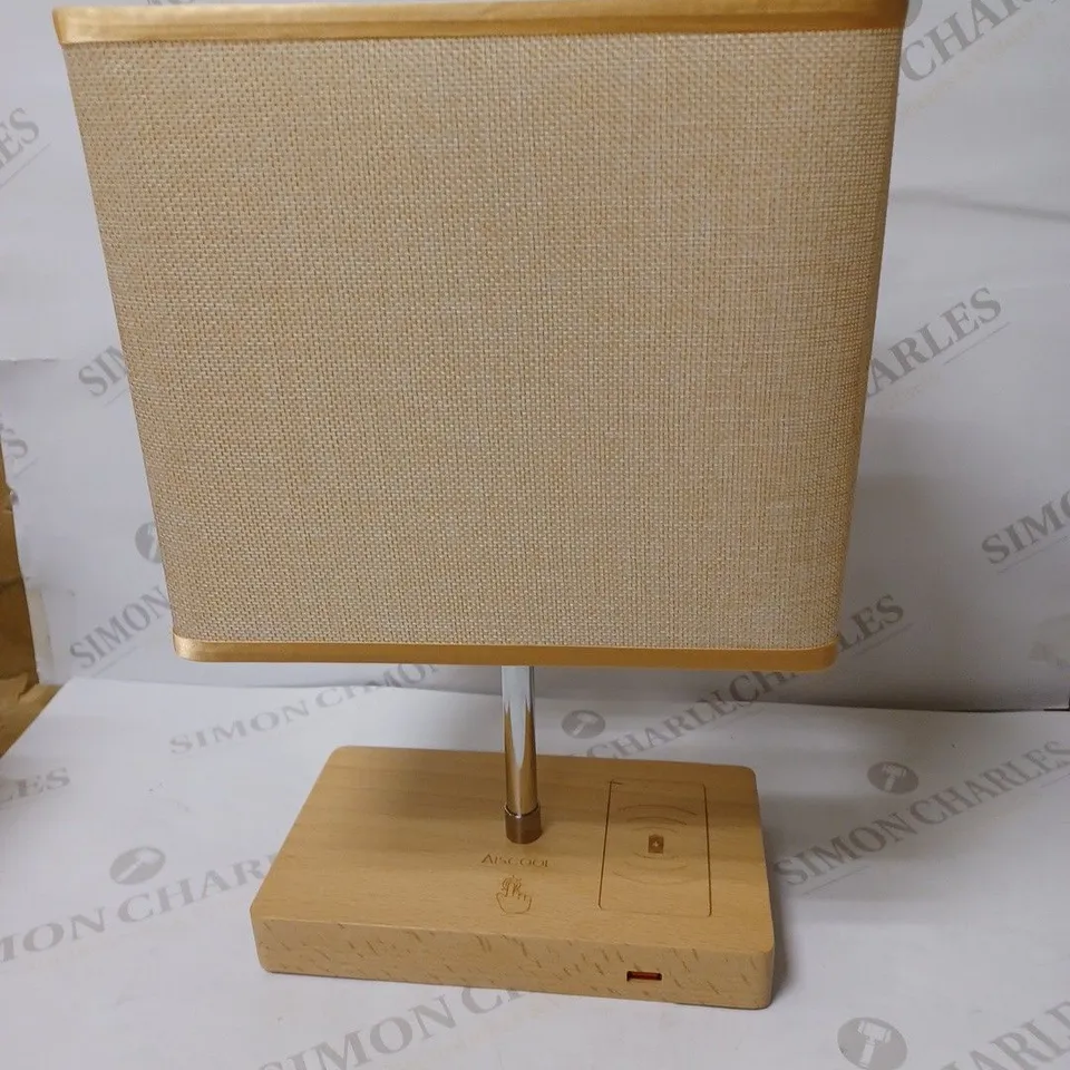 AISCOOL BEDSIDE TABLE LAMP WITH WIRELESS CHARGER AND USB PORT - WOOD & LINEN