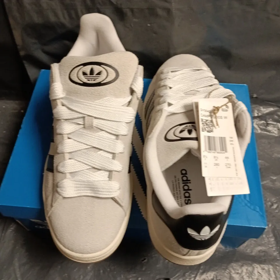 BOXED ADIDAS CAMPUS 00'S IN OFF WHITE - UK 9.5