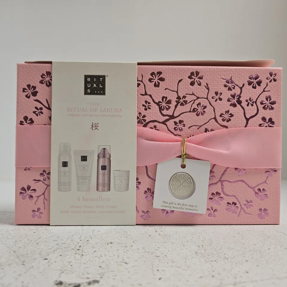 RITUALS THE RITUAL OF SAKURA GIFT SET
