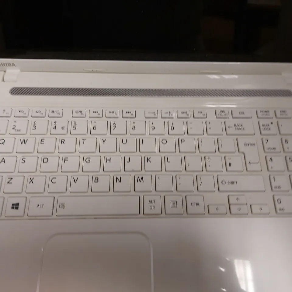 TOSHIBA SATELLITE C55-A-1HL LAPTOP 