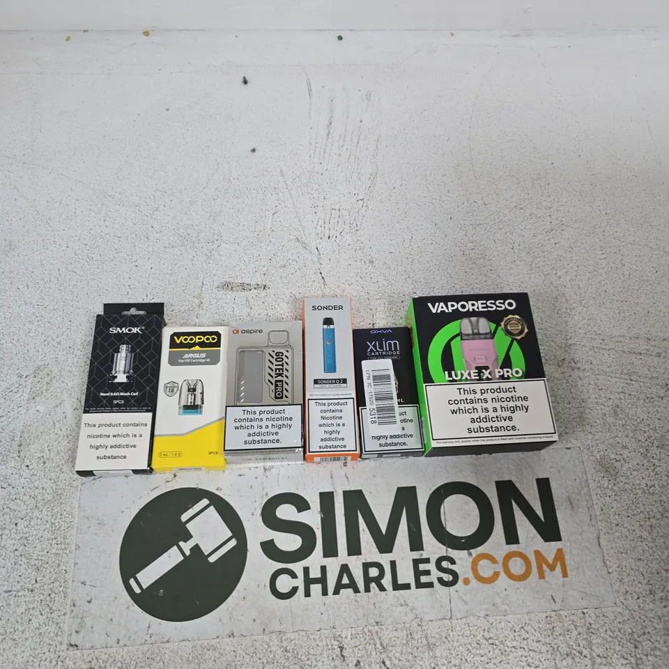 APPROXIMATELY 15 ASSORTED E-CIG PRODUCTS AND ACCESSORIES TO INCLUDE VAPORESSO, SONDER, ASPIRE ETC 