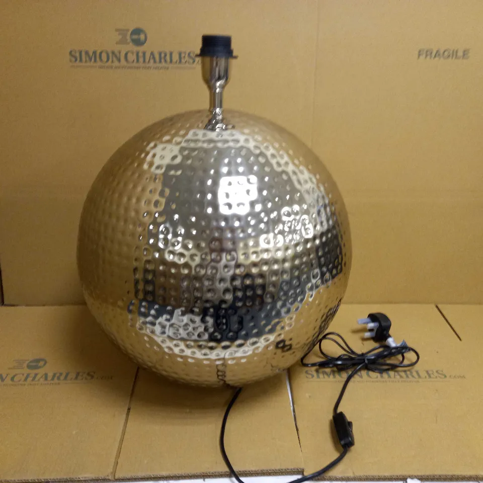 DAR ADITYA TABLE LAMP - POLISHED NICKEL EFFECT 