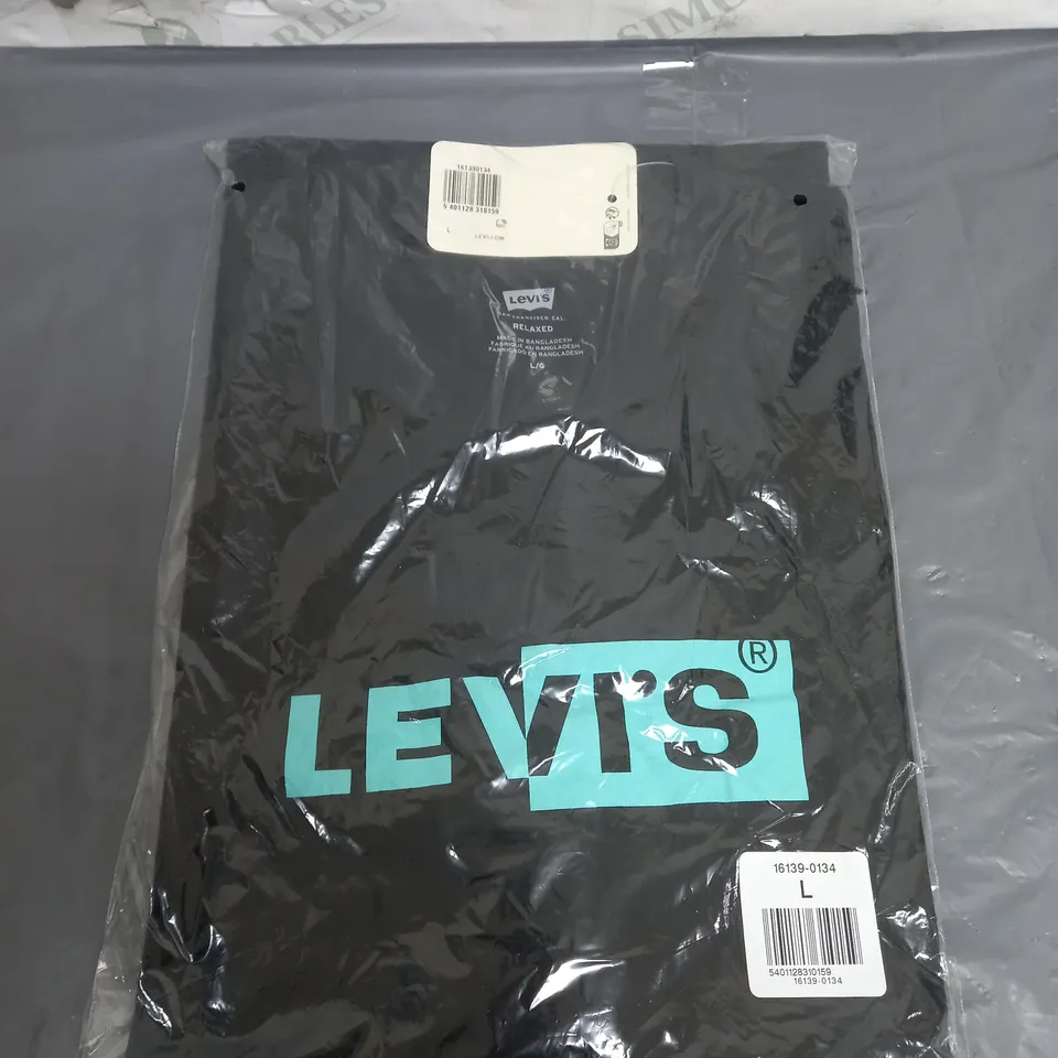 BAGGED LEVIS SLOGAN T-SHIRT SIZE L