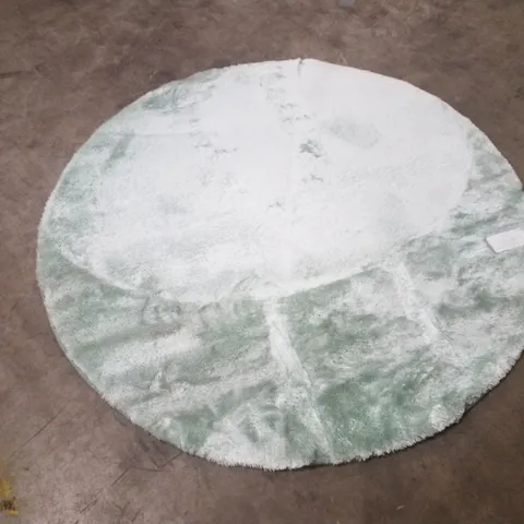 QUALITY DESIGNER AREA RUG - APPROXIMATELY 133X133CM