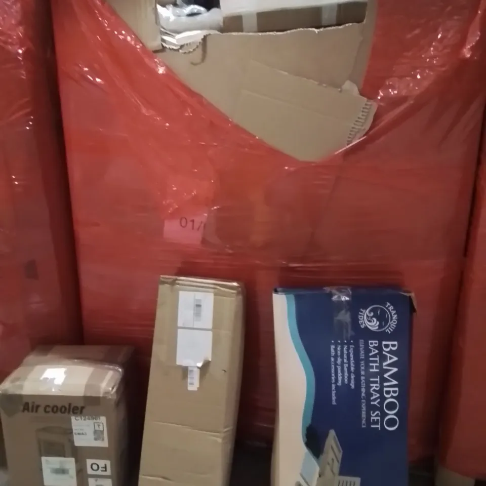 PALLET OF ASSORTED HOUSEHOLD GOODS AND PRODUCTS TO INCLUDE;BAMBOO BATH TRAY,AIR COOLER,CLOTHES RACK