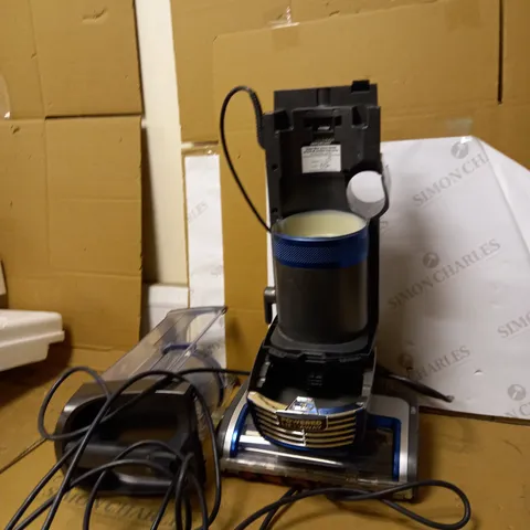 SHARK UPRIGHT VACUUM CLEANER NZ850UKT