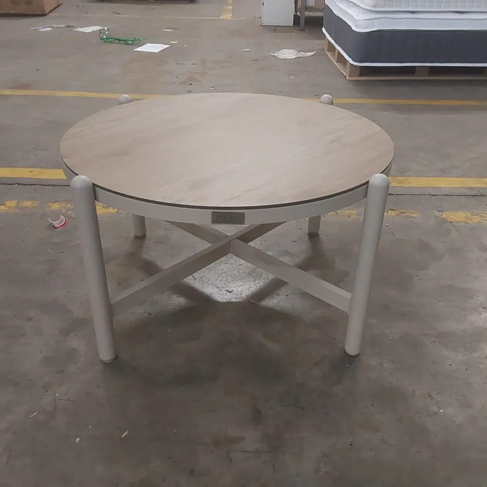 ARIS OUTDOOR COFFEE TABLE