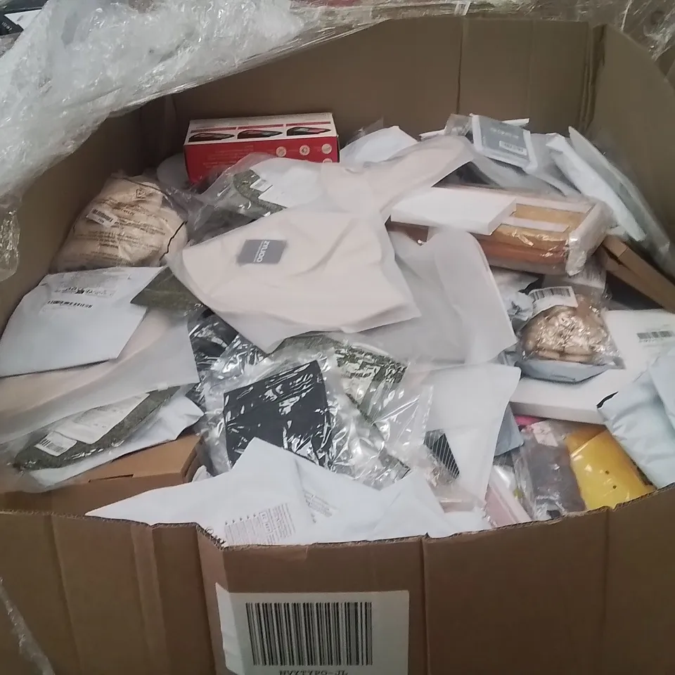 PALLET OF TOOLS,HARDWARE,BATTERIES,HOME ESSENTIALS PRODUCTS AND ITEMS TO INCLUDE;SWITCH CASE,HAT,PHONE CASE
