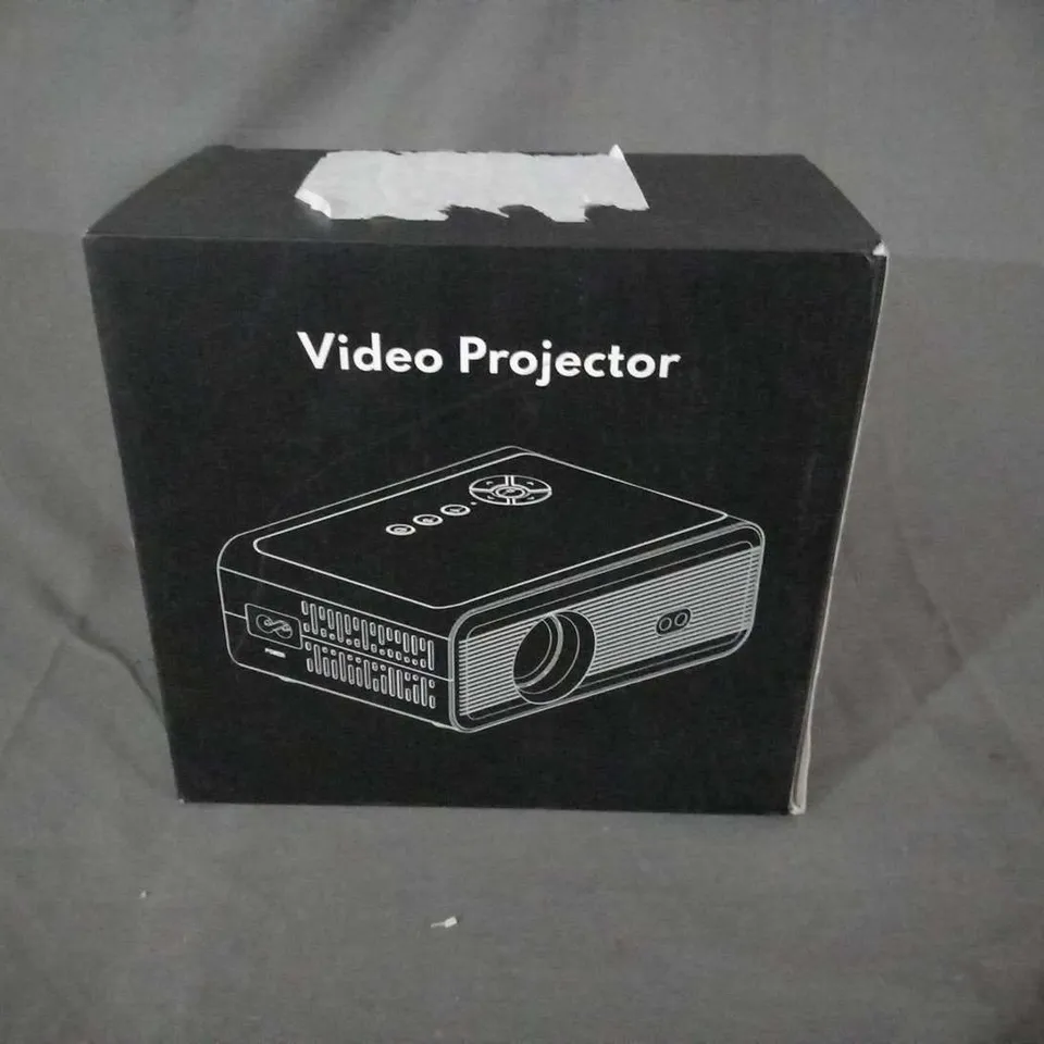 BOXED CLOKOUE CL003 VIDEO PROJECTOR