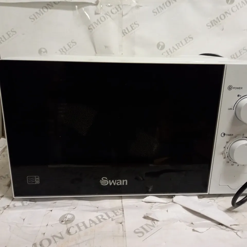 SWAN 20L 700W MANUAL MICROWAVE RRP £54