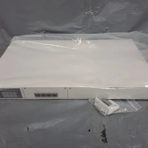 INTELLIGENT 8-PORT GIGABIT SWITCH