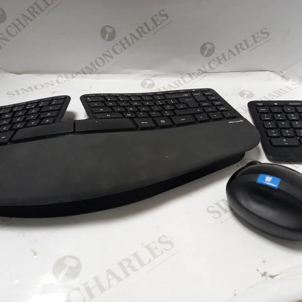 MICROSOFT SCULPT ERGONOMIC DESKTOP KEYBOARD