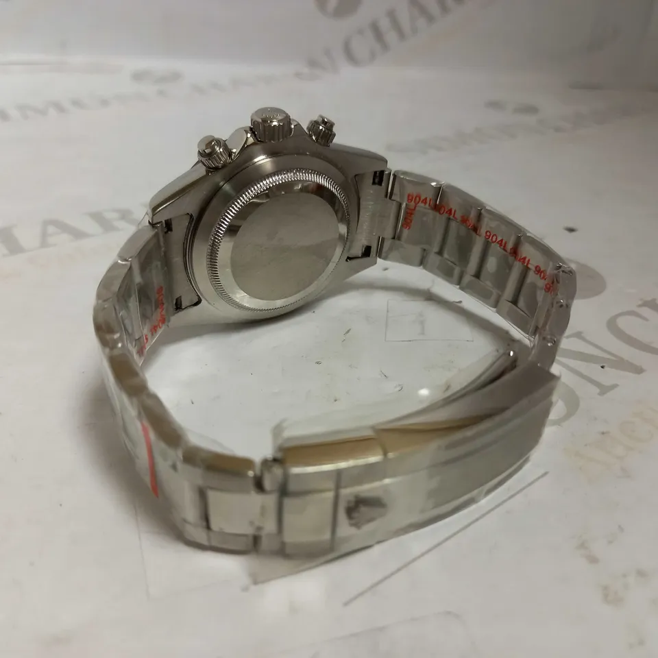 DESIGNER NOVELTY STYLE WATCH