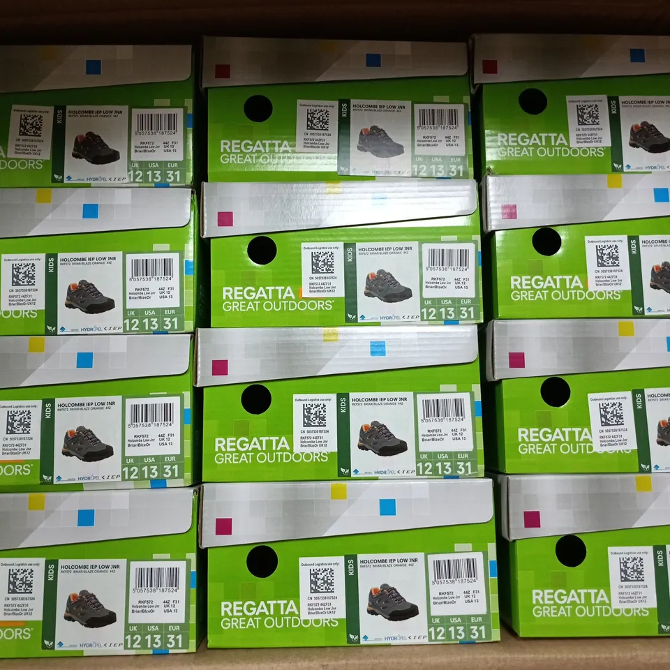APPROXIMATELY 12 BOXED PAIRS OF REGATTA KIDS HOLCOMBE IEP LOW JNR IN BRIAR/BLAZE ORANGE - UK 12