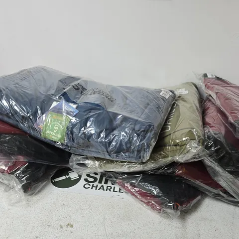 BOX OF APPROXIMATELY 10 ASSORTED BRAND NEW REGATTA CLOTHING ITEMS IN VARIOUS STYLES, COLOURS AND SIZES 