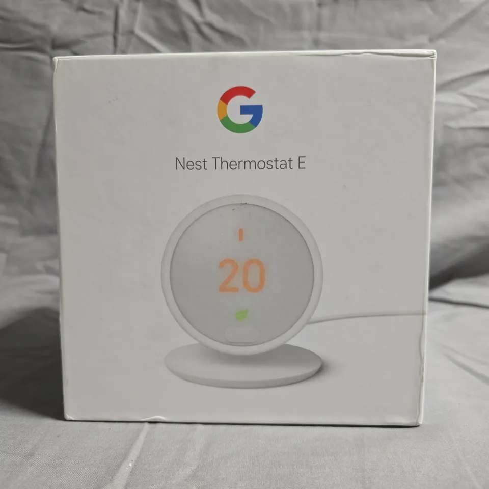 GOOGLE NEST THERMOSTAT E – BOXED WITH MOUNTING BASE AND POWER CABLE